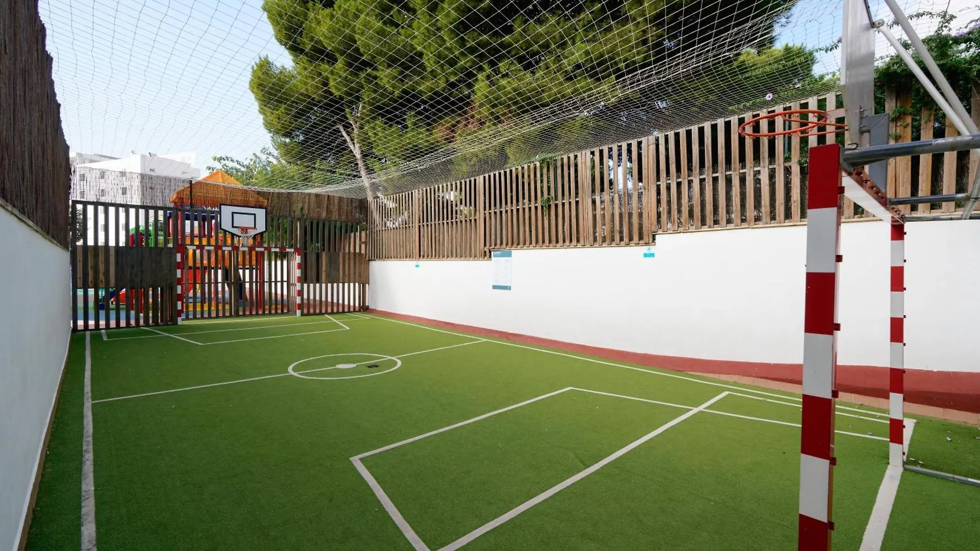 Ilunion Palmanova Mallorca ホテル