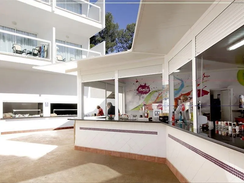 ホテル Ilunion Palmanova Mallorca